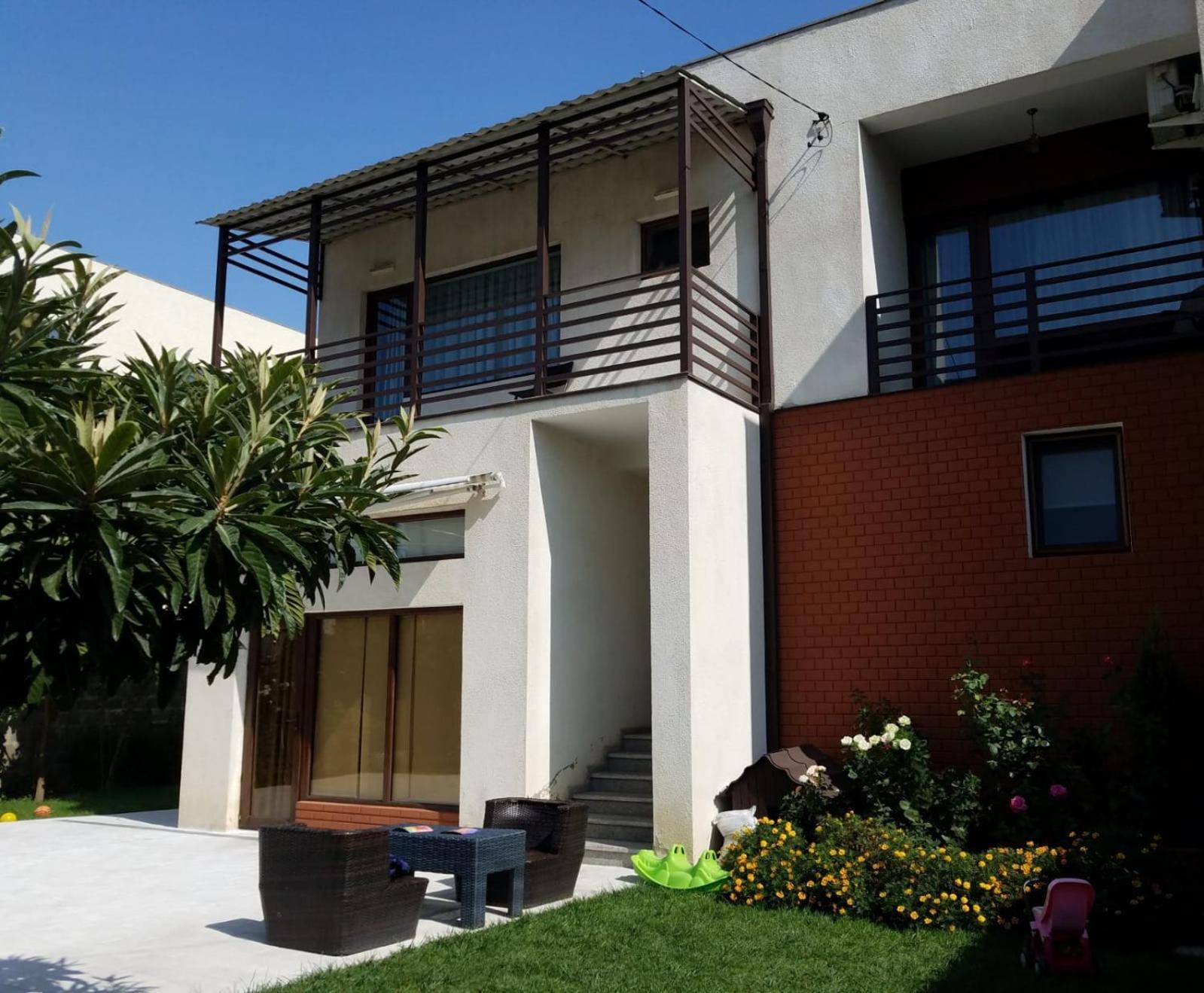 Villa In Tiflis Exterior foto